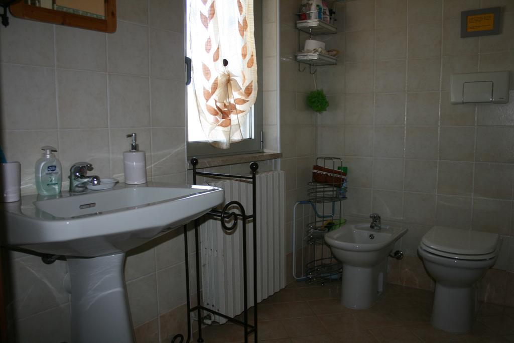 B&B Il Glicine Bedizzole Pokoj fotografie